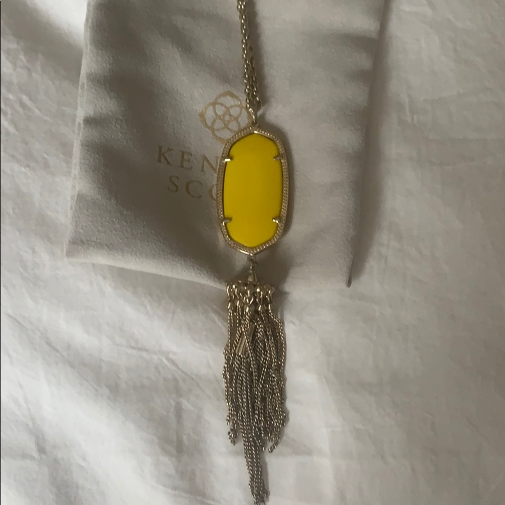 Kendra Scott Necklace